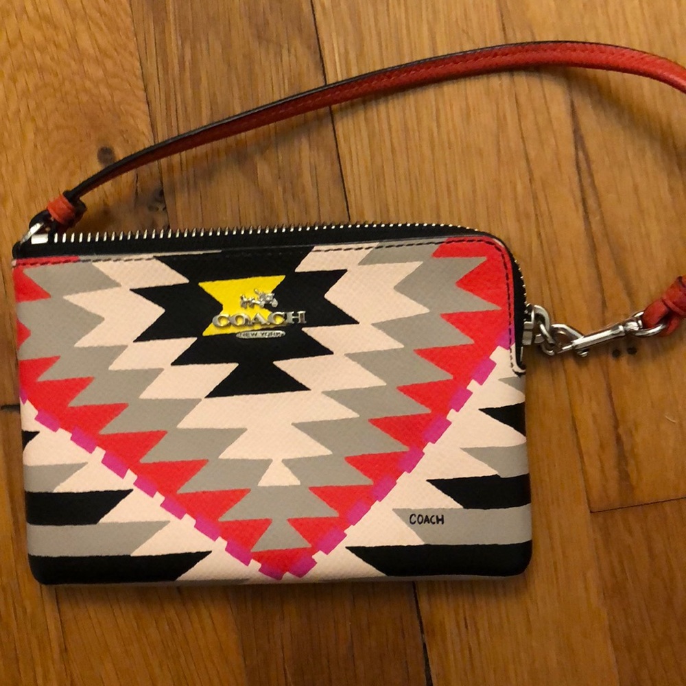 LIKE NEW COACH WRISTLET